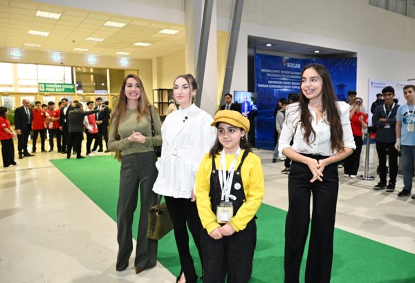 Heydər Əliyev Fondunun vitse-prezidenti Leyla Əliyeva Beynəlxalq STEAM Azərbaycan Festivalını ziyarət edib (FOTO)