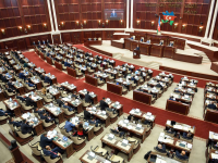 Milli Məclisin plenar iclasında 2026-cı ilin dövlət büdcəsi layihəsinin müzakirəsinə başlanıb (FOTO/YENİLƏNİB)