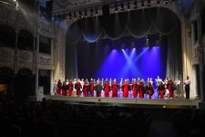 Akademik Musiqili Teatrda “Gülçöhrə və Əsgər” tamaşasının premyerası olub (FOTO)