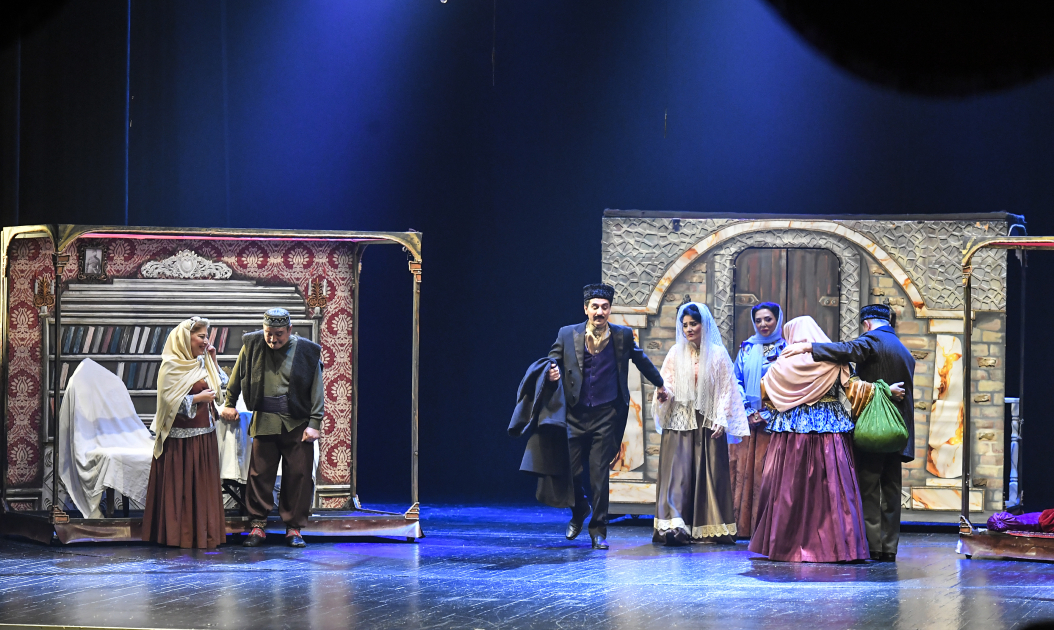 Akademik Musiqili Teatrda “Gülçöhrə və Əsgər” tamaşasının premyerası olub (FOTO)