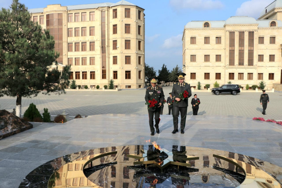 Hərbi Prokurorluq dəyirmi masa keçirib (FOTO)