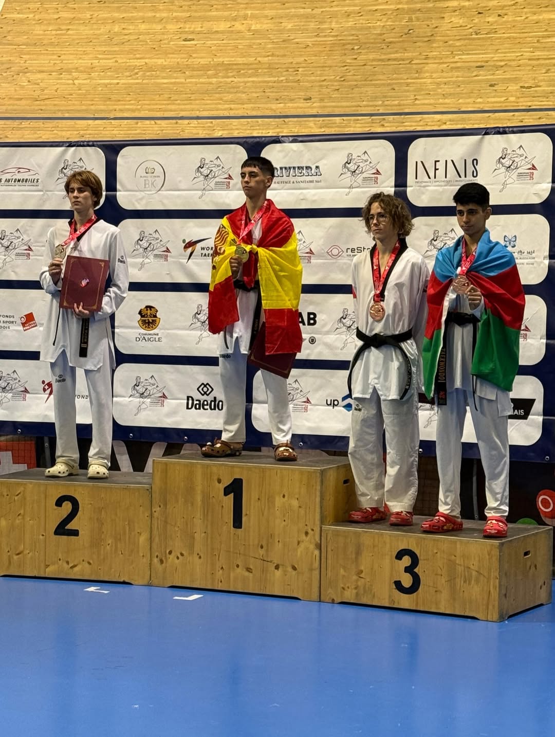 Azərbaycan taekvondoçuları 1 qızıl və 2 bürünc medal qazanıblar (FOTO)