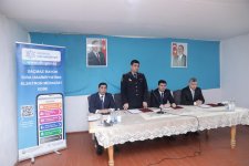 Elnur Rzayev Əhmədoba kəndində sakinlərin müraciət və təkliflərini dinləyib (FOTO)