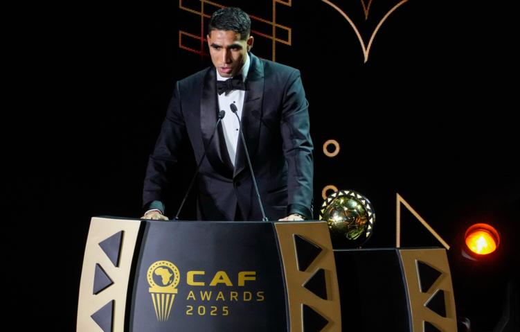 Əşrəf Hakimi Afrikada “İlin oyunçusu” seçilib