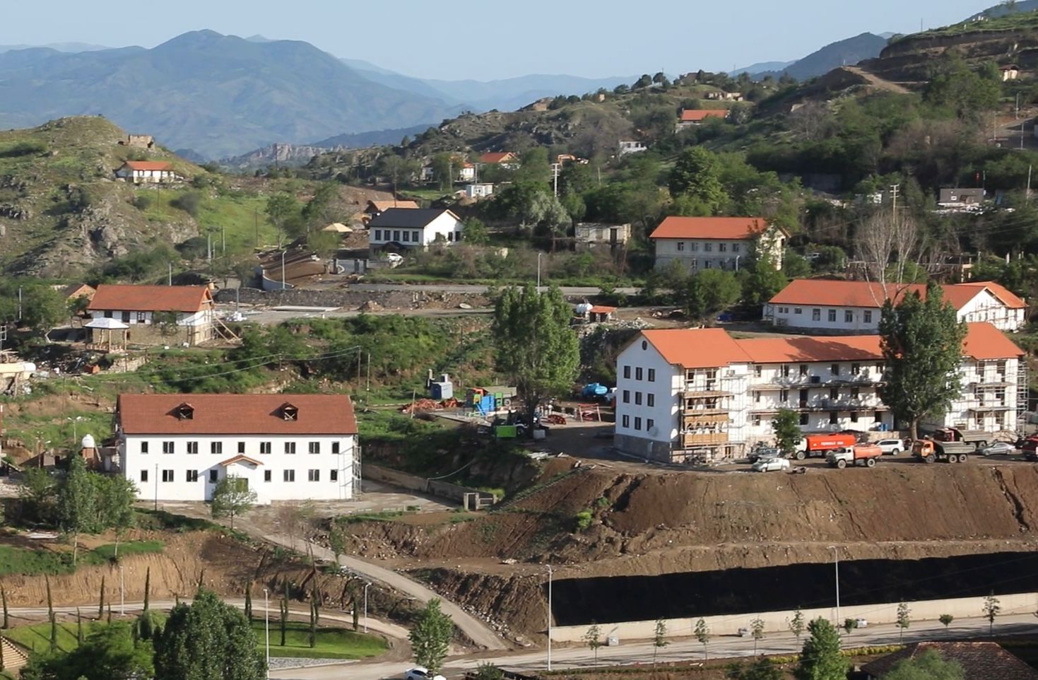 Beş ildə beş onilliyin işləri: Azad edilmiş ərazilərdə intibah