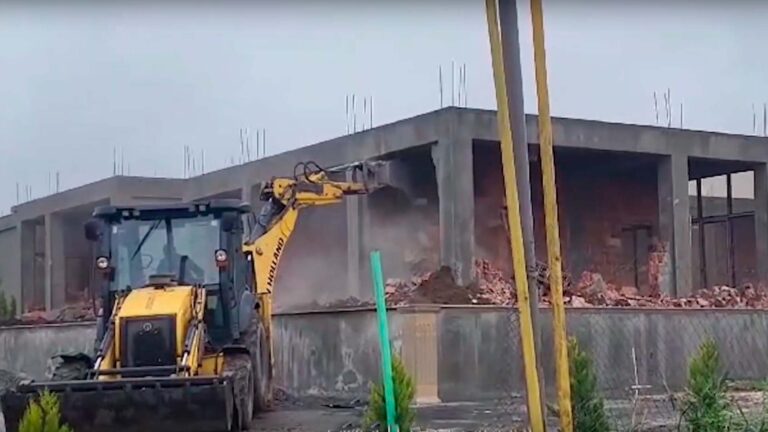 Bu ilin doqquz ayı ərzində 441 qanunsuz tikili sökülüb - RƏSMİ