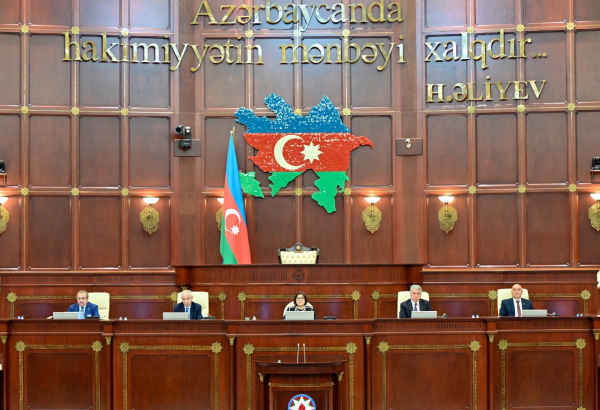 Milli Məclisdə 2026-cı ilin dövlət büdcəsi müzakirə olunub (FOTO/YENİLƏNİB)