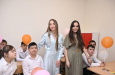Heydər Əliyev Fondunun vitse-prezidenti Leyla Əliyeva Lənkəranda internat məktəbində olub (FOTO)