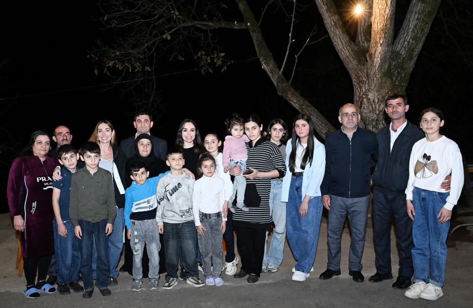 Leyla Əliyeva və Arzu Əliyeva Astarada Pəncəli Teymurovun ailəsini ziyarət ediblər (FOTO)