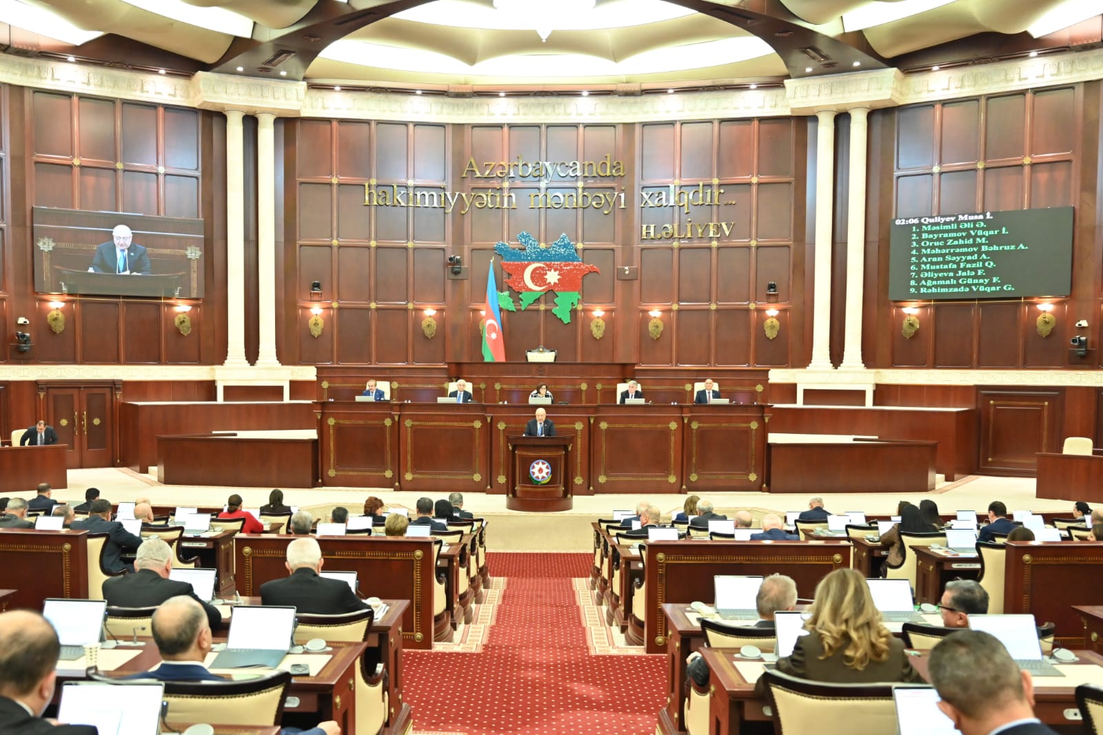 Milli Məclisdə 2026-cı ilin dövlət büdcəsi müzakirə olunub (FOTO/YENİLƏNİB)