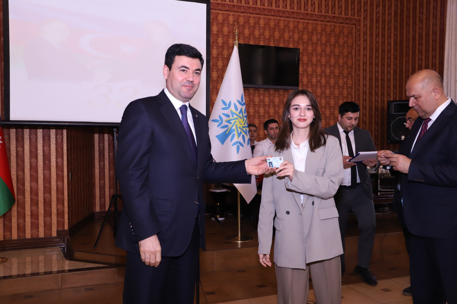 Xaçmaz rayonunda YAP-ın 33 illiyi qeyd olunub (FOTO)