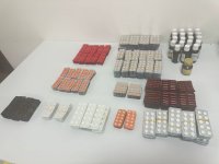 İçərisində psixotrop maddələrin də olduğu xeyli miqdarda dərman vasitəsi aşkar edilib (FOTO)