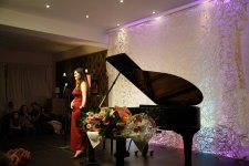 Almaniyada yaşayan azərbaycanlı gənc pianoçunun Berlində “Narın içində not” adlı solo konserti keçirilib (FOTO)