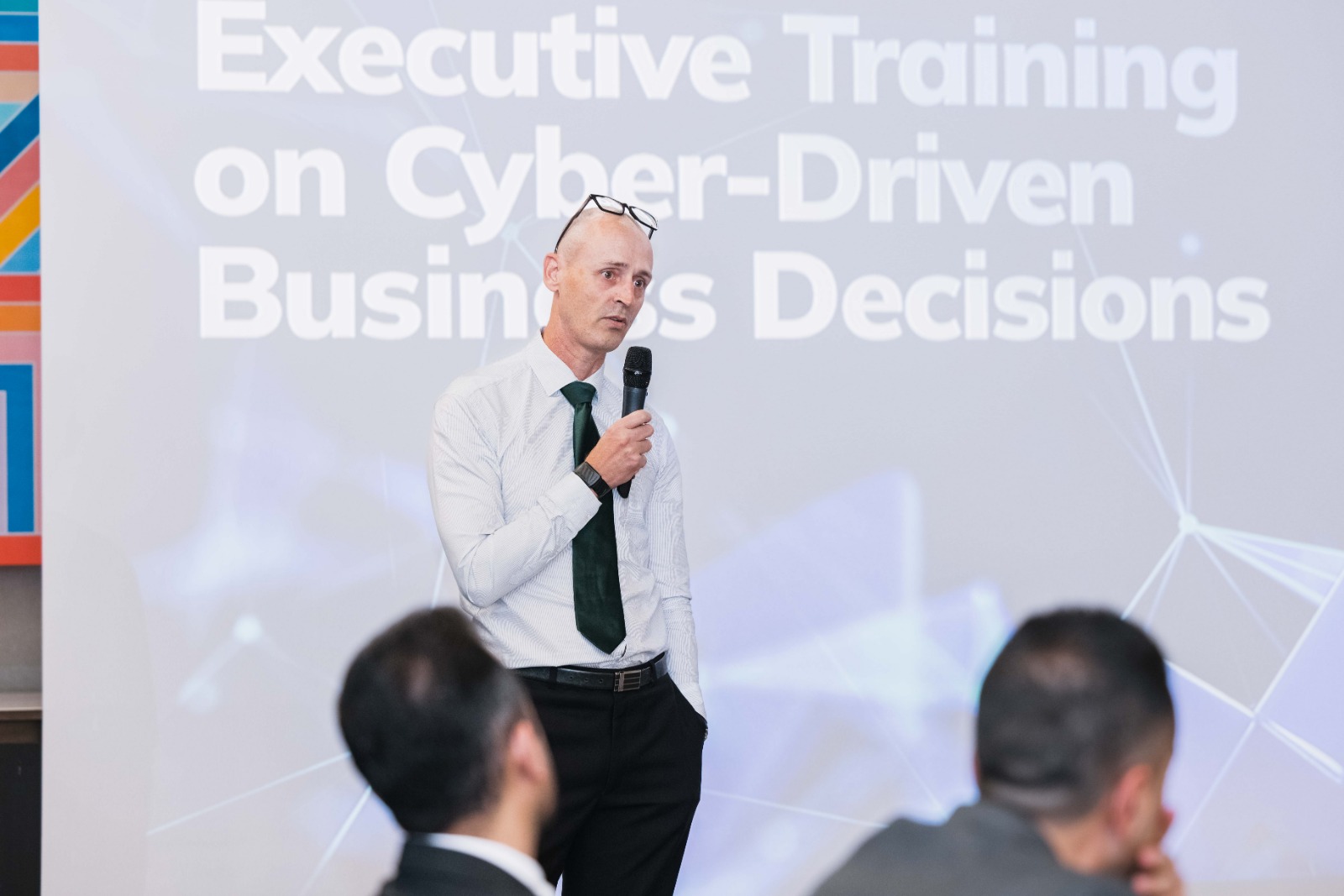 İRİA rəhbər şəxslər üçün növbəti kibermaarifləndirmə təlimi təşkil edib (FOTO)