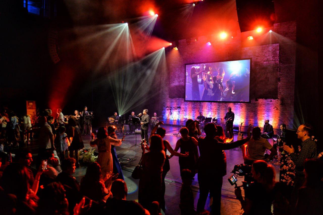 Avstraliyanın Brisben şəhərində AYTAY musiqi qrupunun konserti olub (FOTO)