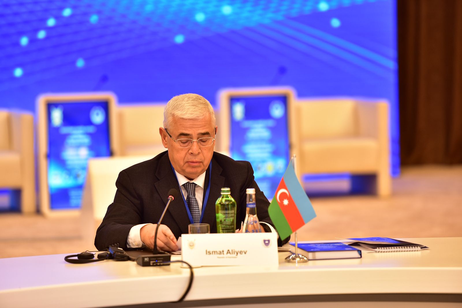 Polis Akademiyasında konfrans keçirilib (FOTO)