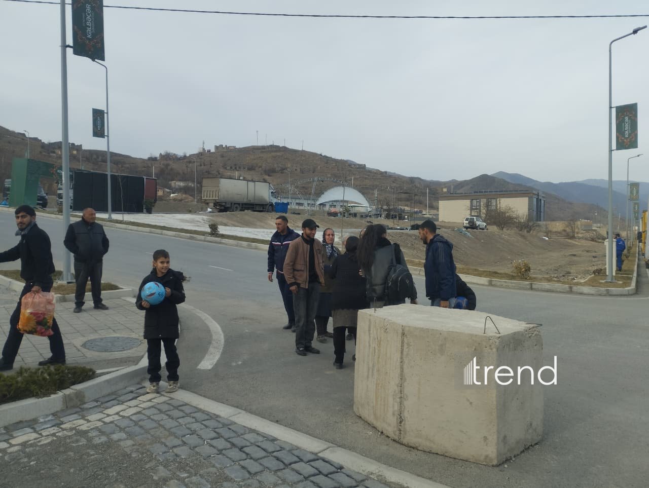 Növbəti köç karvanı Kəlbəcər şəhərinə çatıb (FOTO) (YENİLƏNİB)