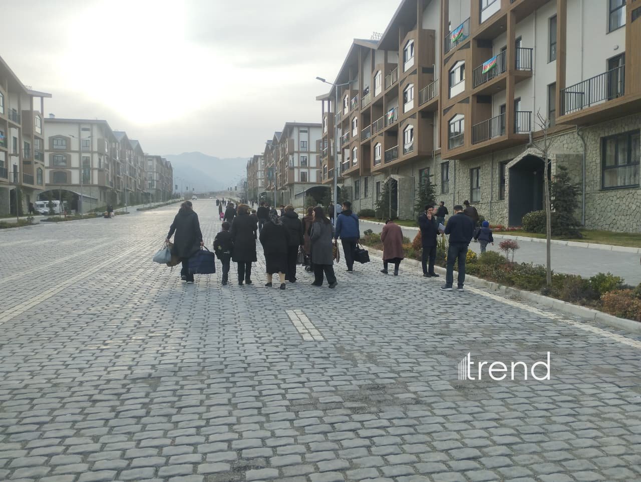 Növbəti köç karvanı Kəlbəcər şəhərinə çatıb (FOTO) (YENİLƏNİB)