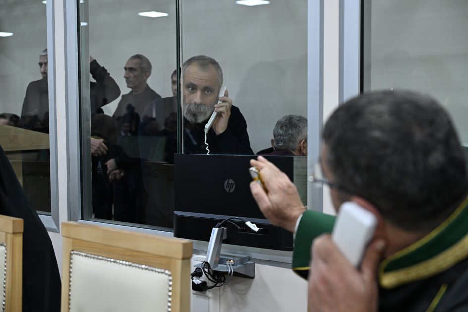 Ermənistan vətəndaşlarının məhkəməsində 6 təqsirləndirilən şəxsin vəkili müdafiə çıxışı edib (FOTO)