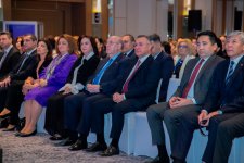 Səhiyyə naziri TDT Tibb bacısı və Mamalıq sahələri üzrə I Beynəlxalq elmi-praktik konfransında çıxış edib (FOTO)