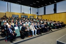 UNEC-də "Mühəndislik və Tətbiqi Elmlərin Aktual Problemləri" adlı I beynəlxalq elmi-praktiki konfrans (ICCPEAS 2025) öz işinə başlayıb