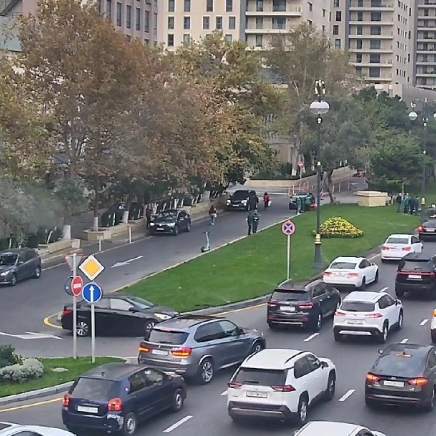 Sürücülərin NƏZƏRİNƏ: Bakıda bu yollarda sıxlıq var - SİYAHI