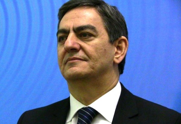 Ramiz Mehdiyevin işi üzrə Əli Kərimlinin evində axtarış aparılıb