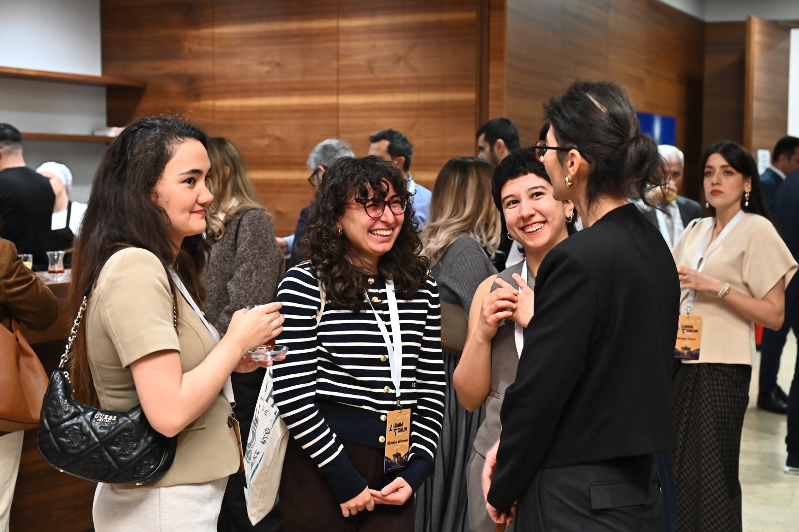 Almaniyada ADA Universiteti məzunlarının forumu keçirilib (FOTO)