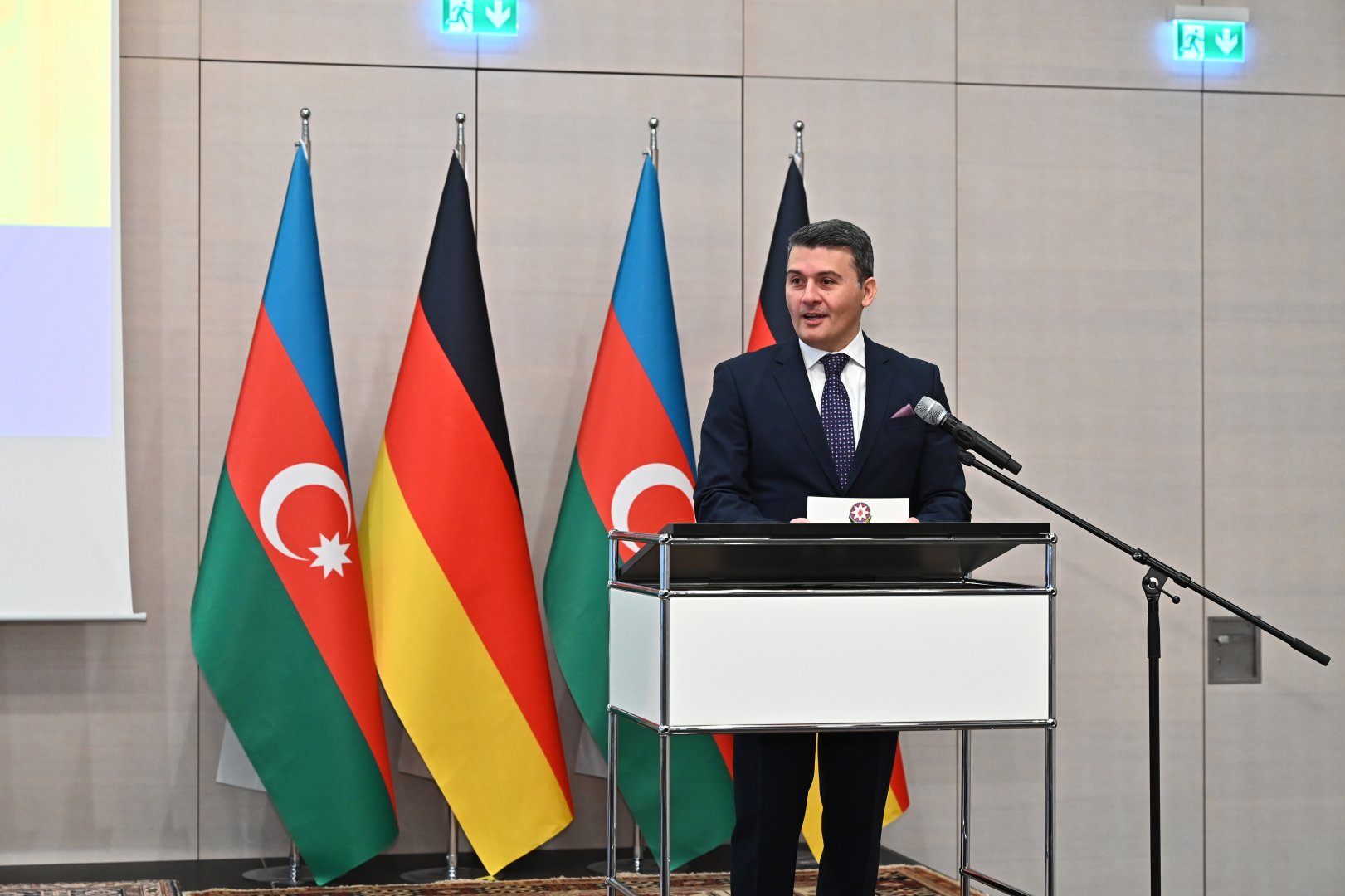 Almaniyada ADA Universiteti məzunlarının forumu keçirilib (FOTO)