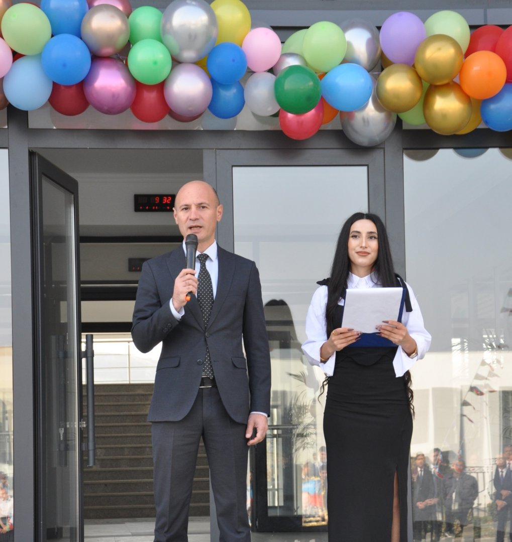 Horovlu kənd tam orta məktəbində 103 şagirddən ibarət 11 sinif formalaşdırılıb (FOTO)