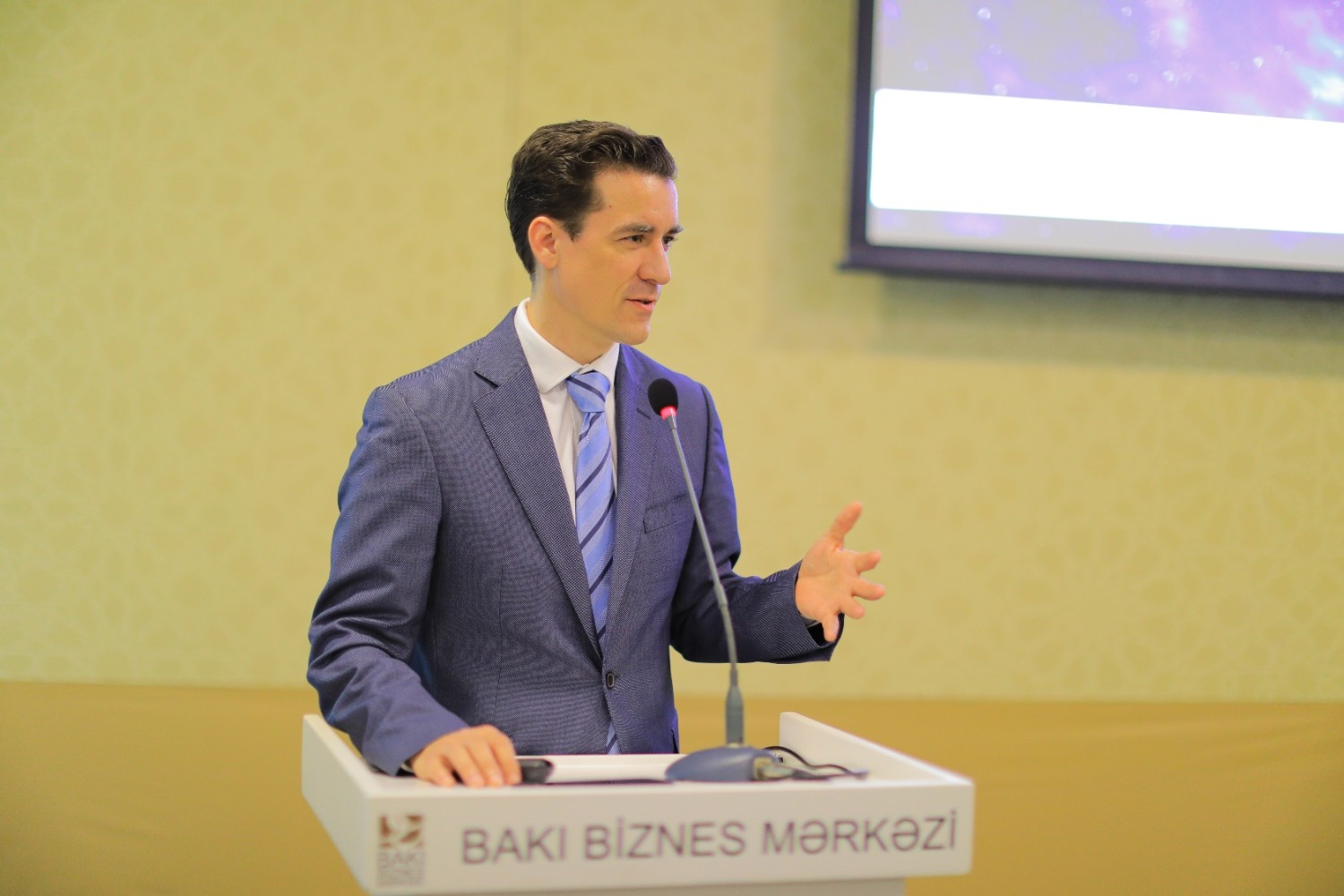 Bakıda “4Sİ Akademiyası - Milli Proqram”ın yarım illik nəticələrinə dair təqdimat keçirilib (FOTO) (YENİLƏNİB)