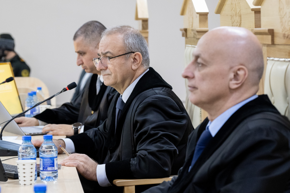 Ruben Vardanyanın məhkəməsində zərərçəkmiş şəxslərin ifadələri dinlənilib (FOTO)