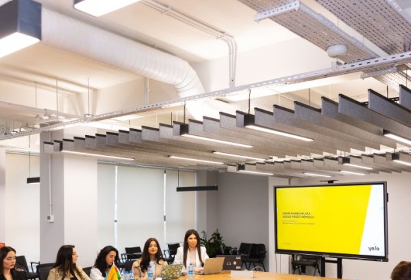 Yelo Bank-da qadın sahibkarlar üçün “Tea Talk” görüşü keçirildi (FOTO)