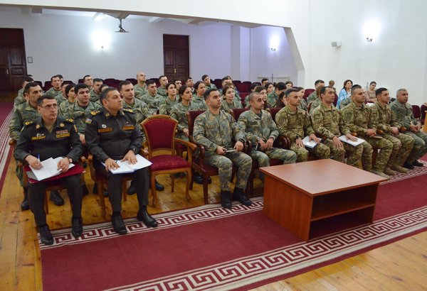 Azərbaycan Ordusunda psixoloqlar üçün təlim keçirilir (FOTO)
