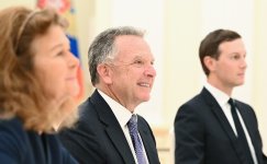 Vladimir Putinin ABŞ prezidentinin xüsusi nümayəndəsi ilə görüşü yekunlaşıb (FOTO)