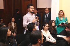 Azərbaycan diasporu yeni inkişaf mərhələsində (FOTO)