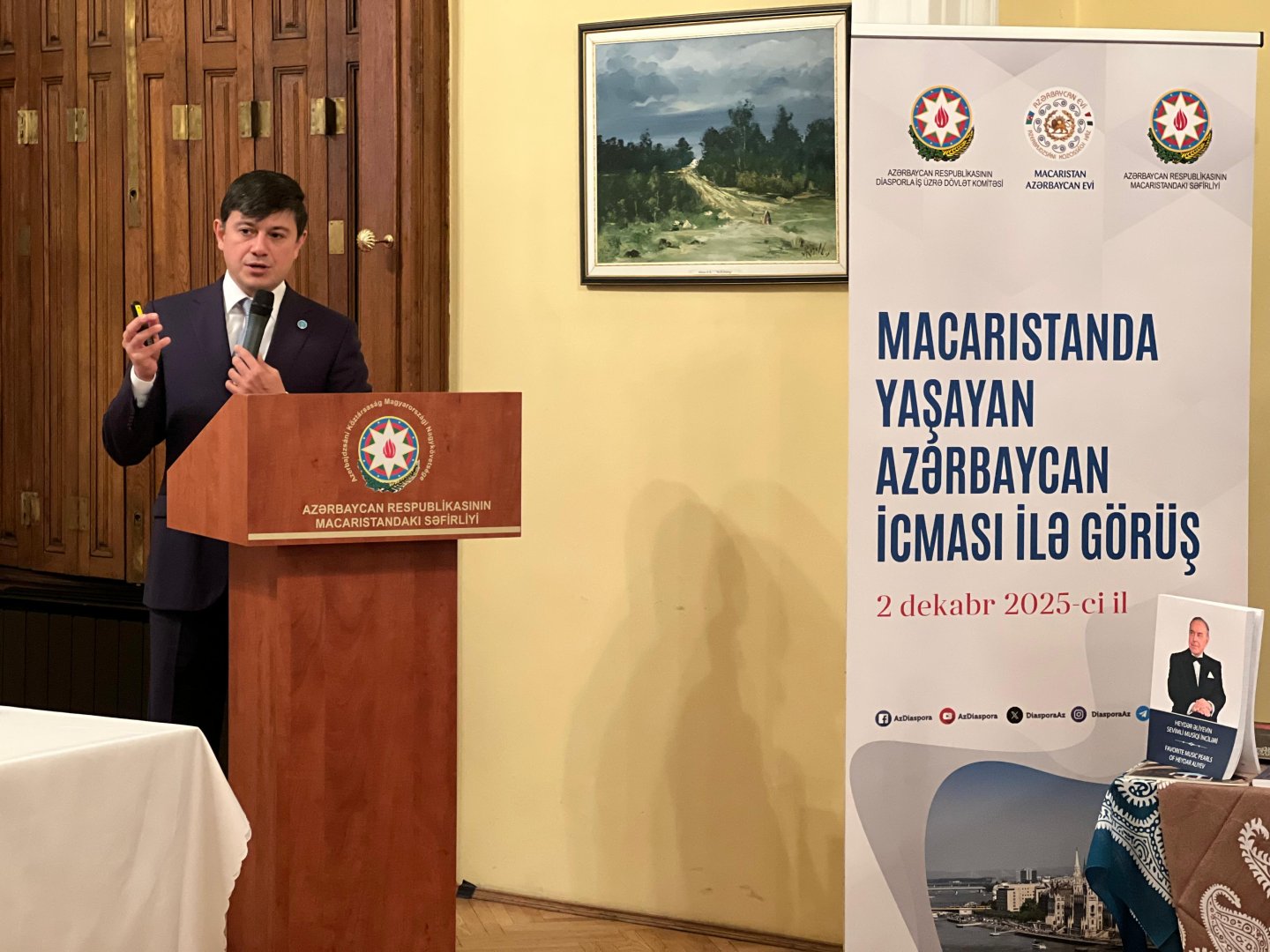 Azərbaycan diasporu yeni inkişaf mərhələsində (FOTO)