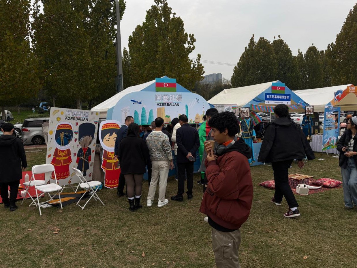 Azərbaycan Çinin beynəlxalq mədəniyyət festivalında təmsil olunub (FOTO)