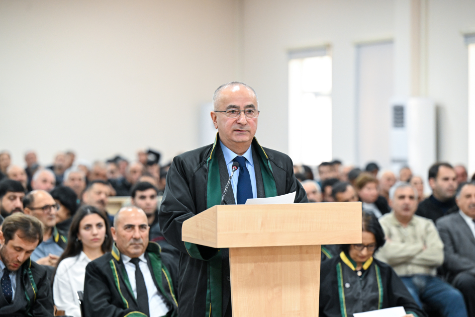 Ermənistan vətəndaşlarının məhkəməsində təqsirləndirilən şəxslərin vəkillərinin müdafiə çıxışı yekunlaşıb (FOTO)