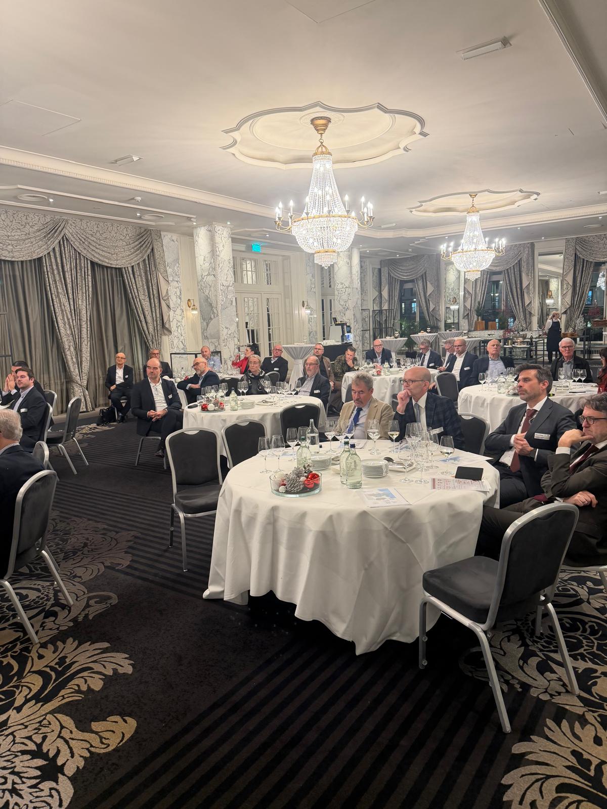 Elçin Əmirbəyov Bern şəhərində görüşlər keçirib (FOTO)