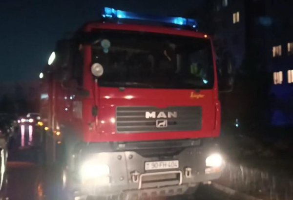 Lökbatanda yaşayış binasında yanğın olub, 4 nəfər ölüb (FOTO)