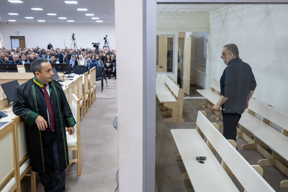 Ruben Vardanyanın məhkəməsi sənədlərin elan olunması ilə davam etdirilib (FOTO)