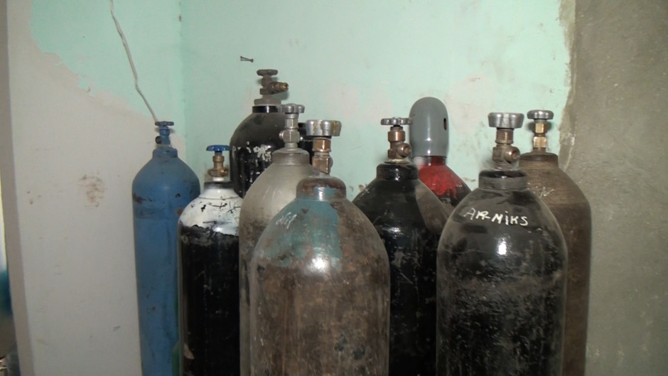 Sumqayıtda oksigen balonlarının doldurulması sexinin fəaliyyəti dayandırılıb (FOTO)