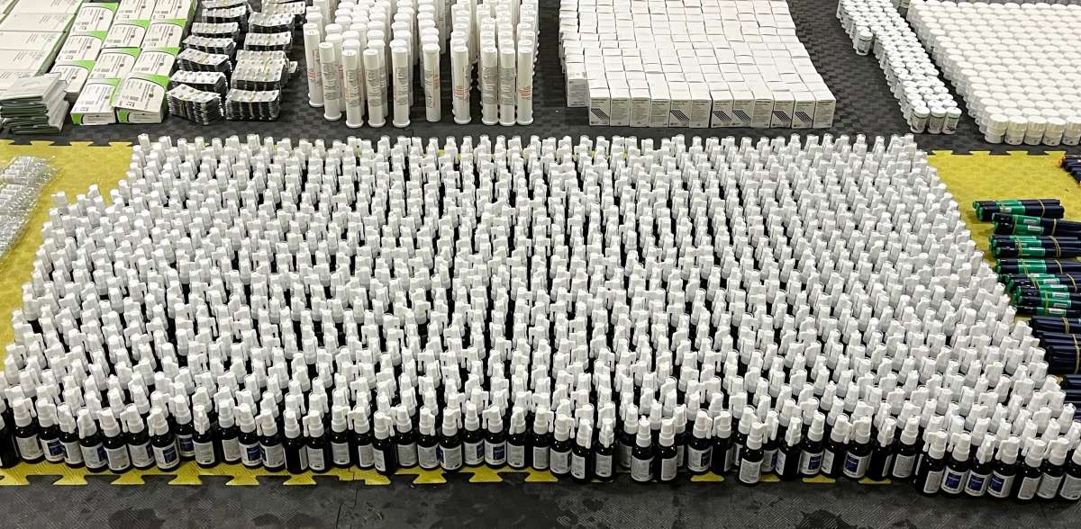 Külli miqdarda dərman vasitələrinin qaçaqmalçılıq yolu ilə ölkəyə gətirilməsi cəhdinin qarşısı alınıb (FOTO)