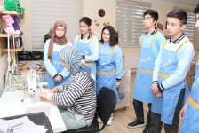 Azərbaycanda 9000-dən çox şagird peşə yönümlü təhsilə cəlb olunub (FOTO)