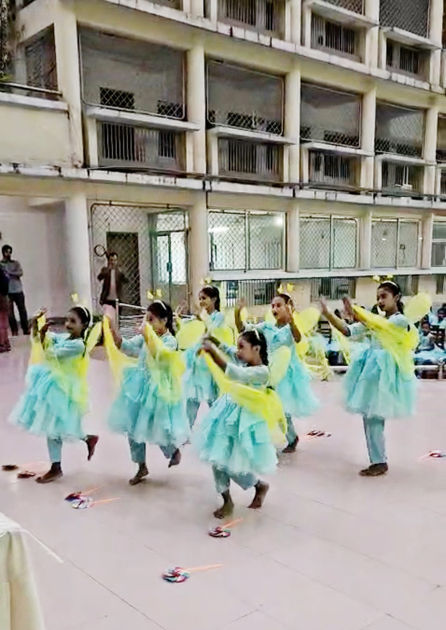 Heydər Əliyev Fondunun vitse-prezidenti Leyla Əliyeva və Bakı Media Mərkəzinin rəhbəri Arzu Əliyeva Dəkkədə uşaq evini ziyarət ediblər (FOTO)