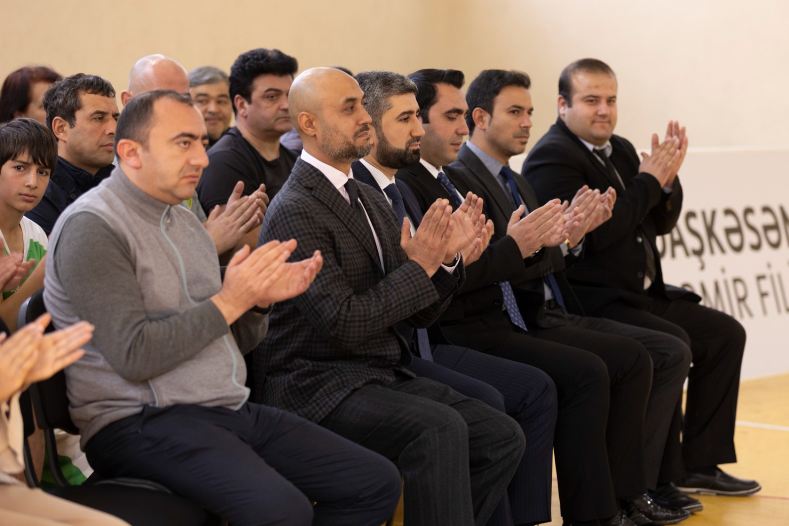 Daşkəsəndə məktəblilər arasında basketbol turniri keçirilib (FOTO)