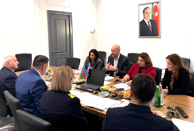 Azərbaycan-ABŞ dəniz mühəndisliyi sahəsində layihələri müzakirə ediblər