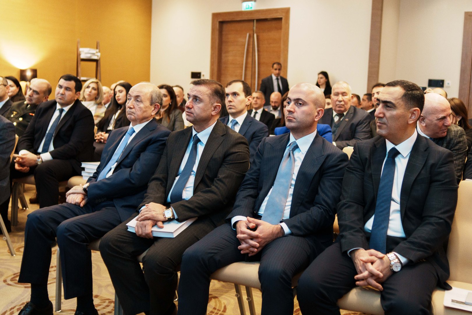 bp universitetlər üçün insan hüquqları üzrə yeni tədris vəsaitini təqdim edib (FOTO)