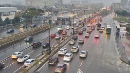 Sürücülərin NƏZƏRİNƏ: Bakıda bu yollarda sıxlıq var - SİYAHI (FOTO)